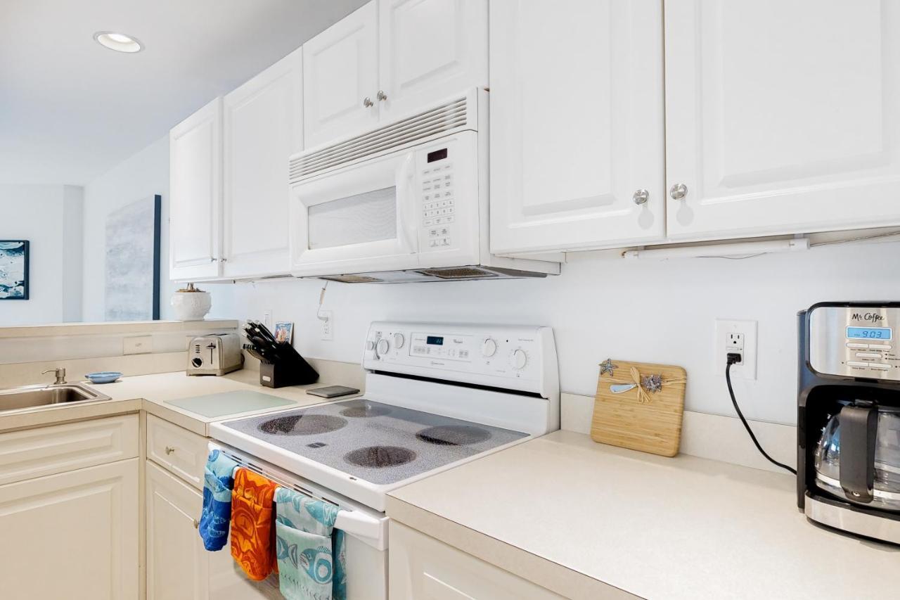 Sanibel Village --- 3500 Sanibel Cir, Unit #3507 Apartment *