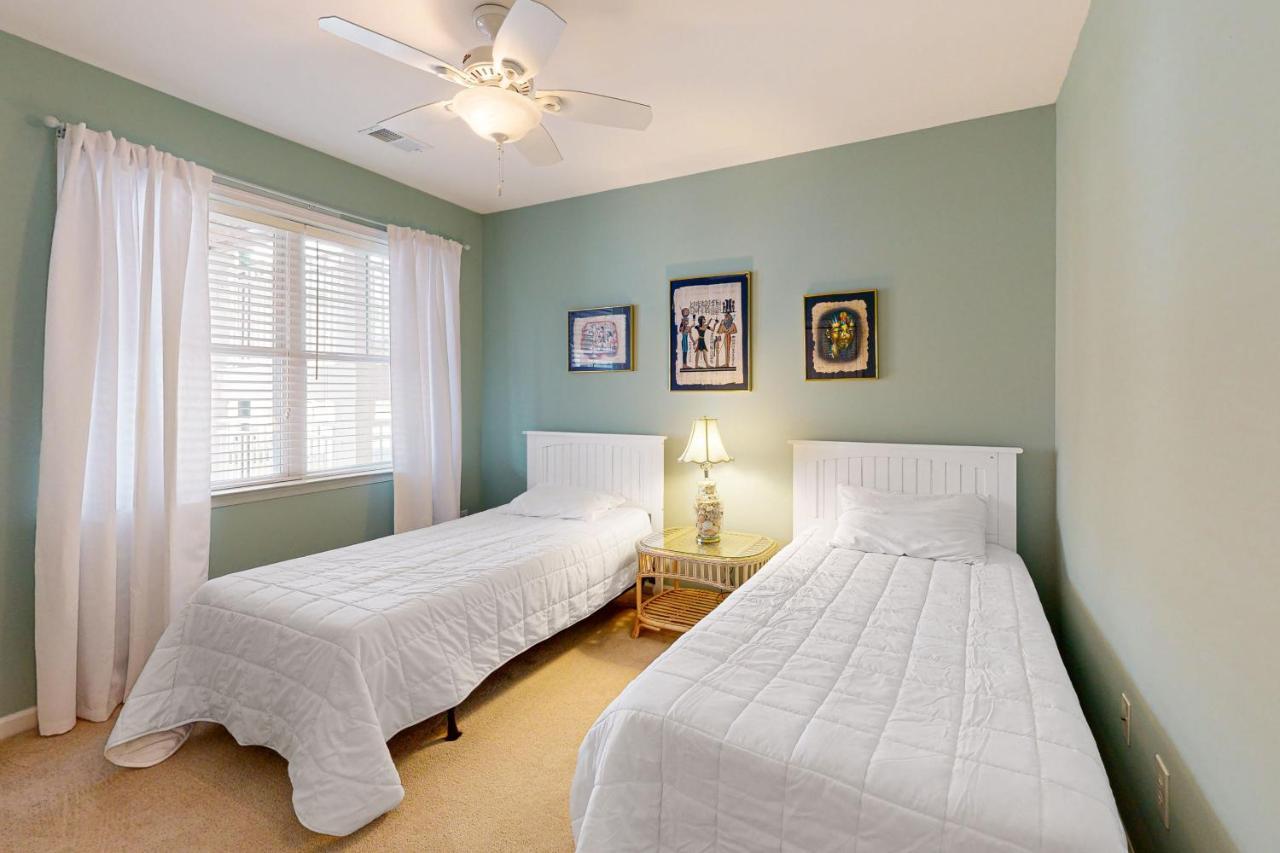 Grande At Canal Pointe - 19708 Chelmer Dr, Unit #9 Rehoboth Beach