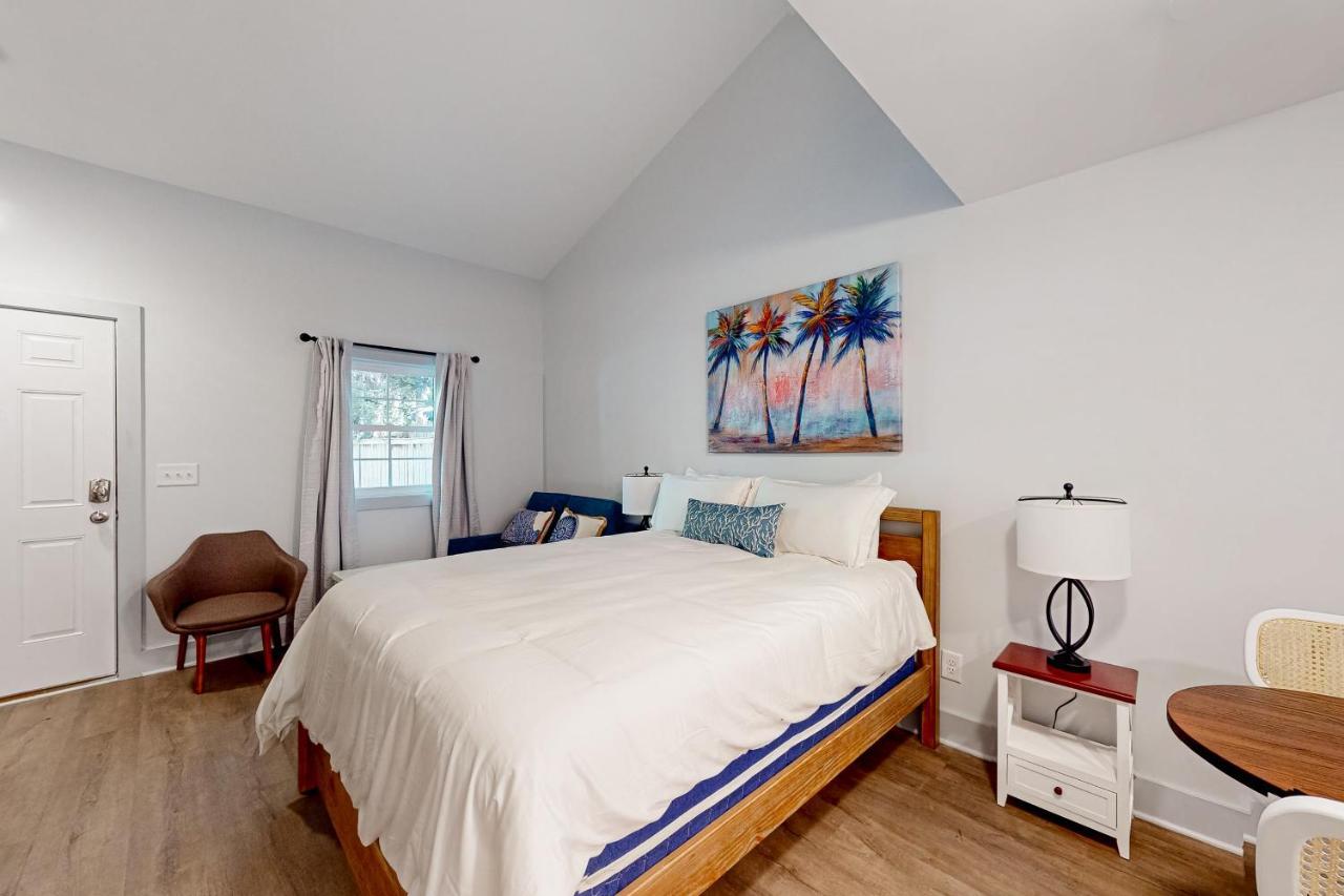 Town Of Rehoboth - 99 Sussex St Unit #1 * Rehoboth Beach
