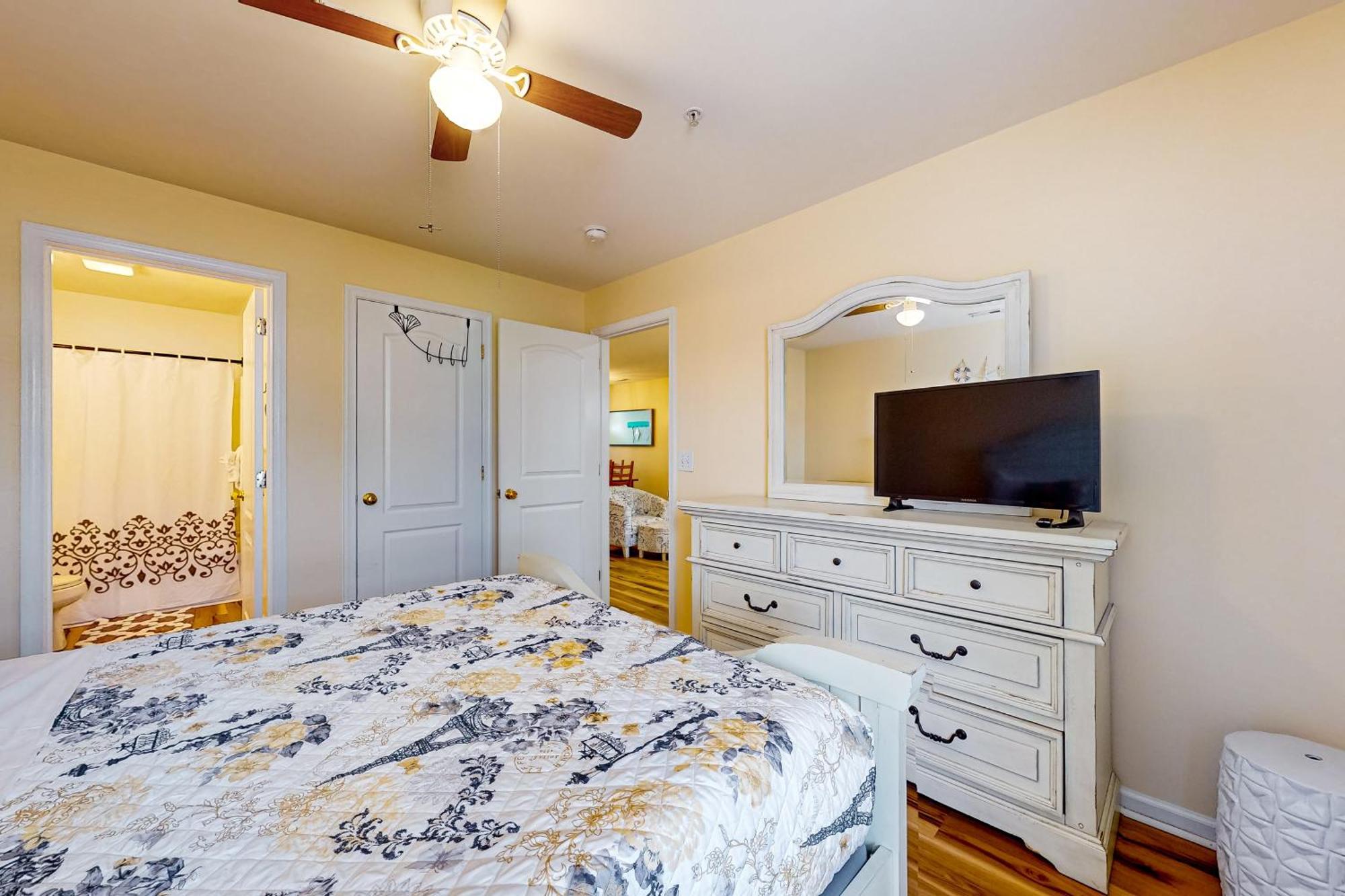 Apartment The Palms --- 36507 Palm Dr #2203 Rehoboth Beach