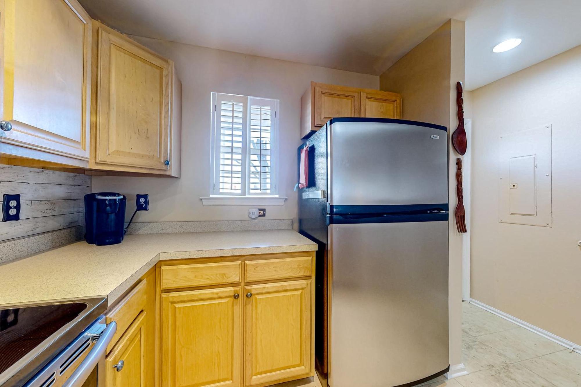 Apartment The Palms --- 36507 Palm Dr #2102 *