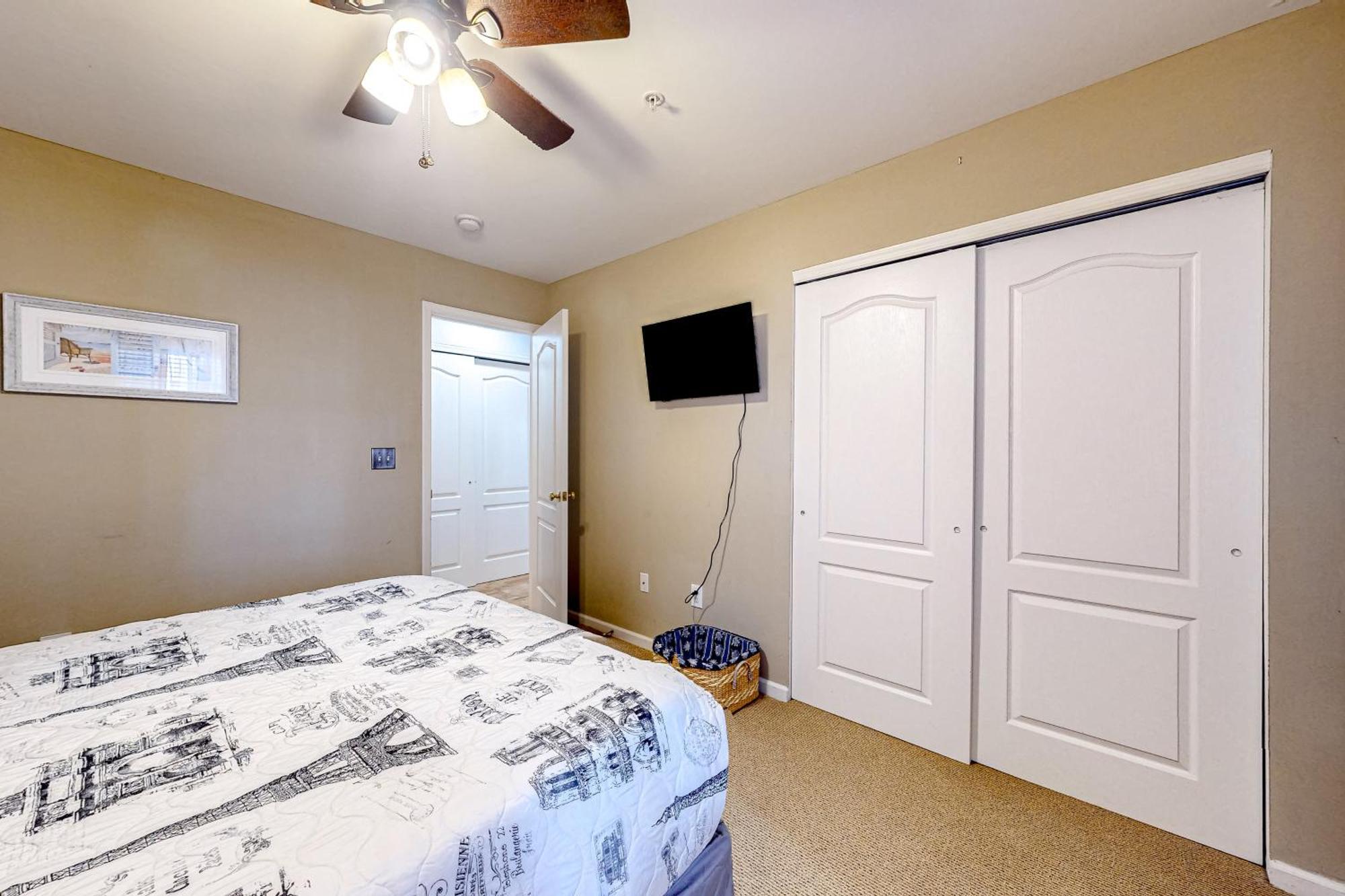 The Palms --- 36507 Palm Dr #2102