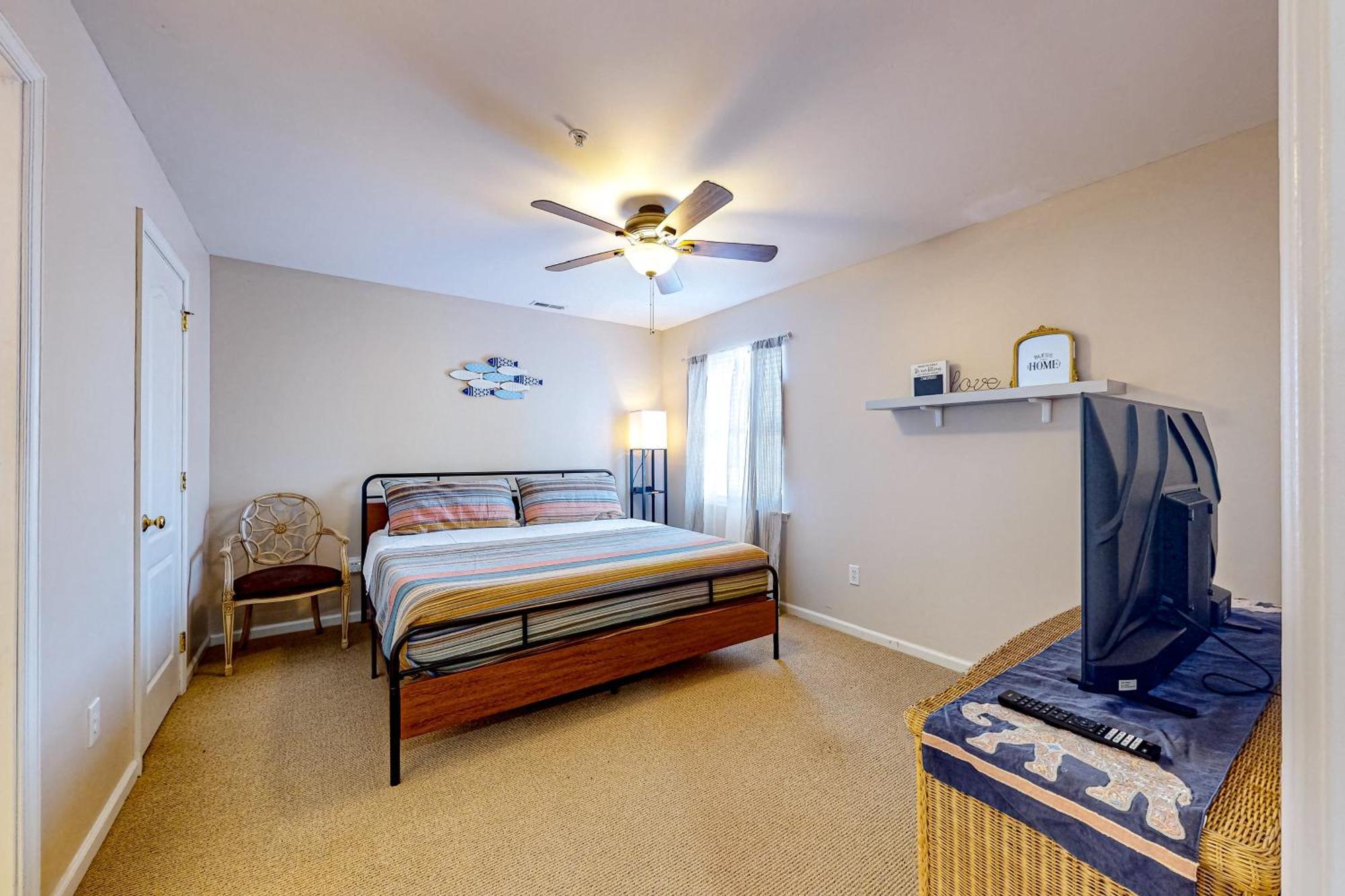 Apartment The Palms --- 36507 Palm Dr #2102 *