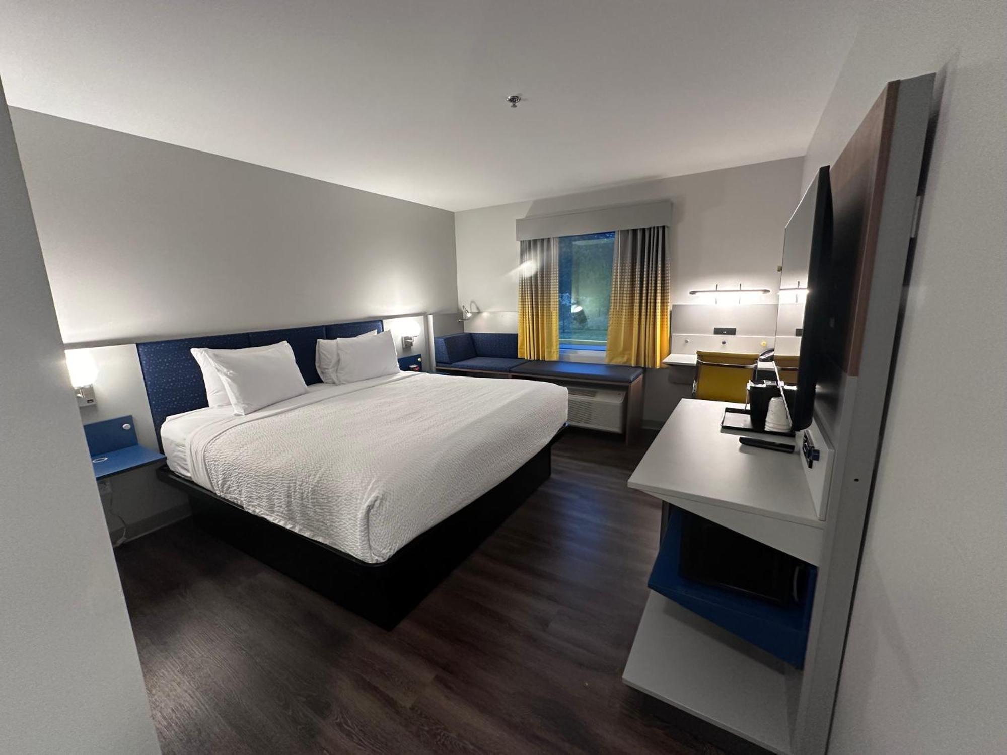 Hotel Microtel & By Wyndham Rehoboth