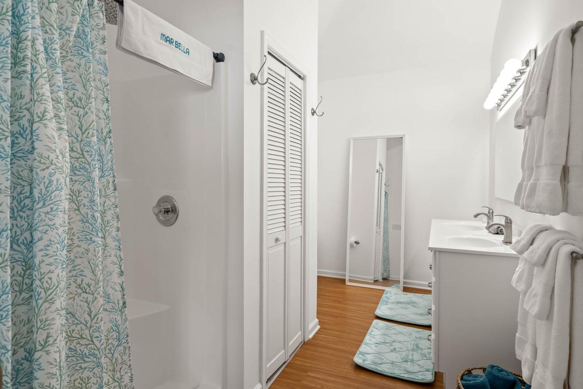 Mar Bella Boutique Hotel *