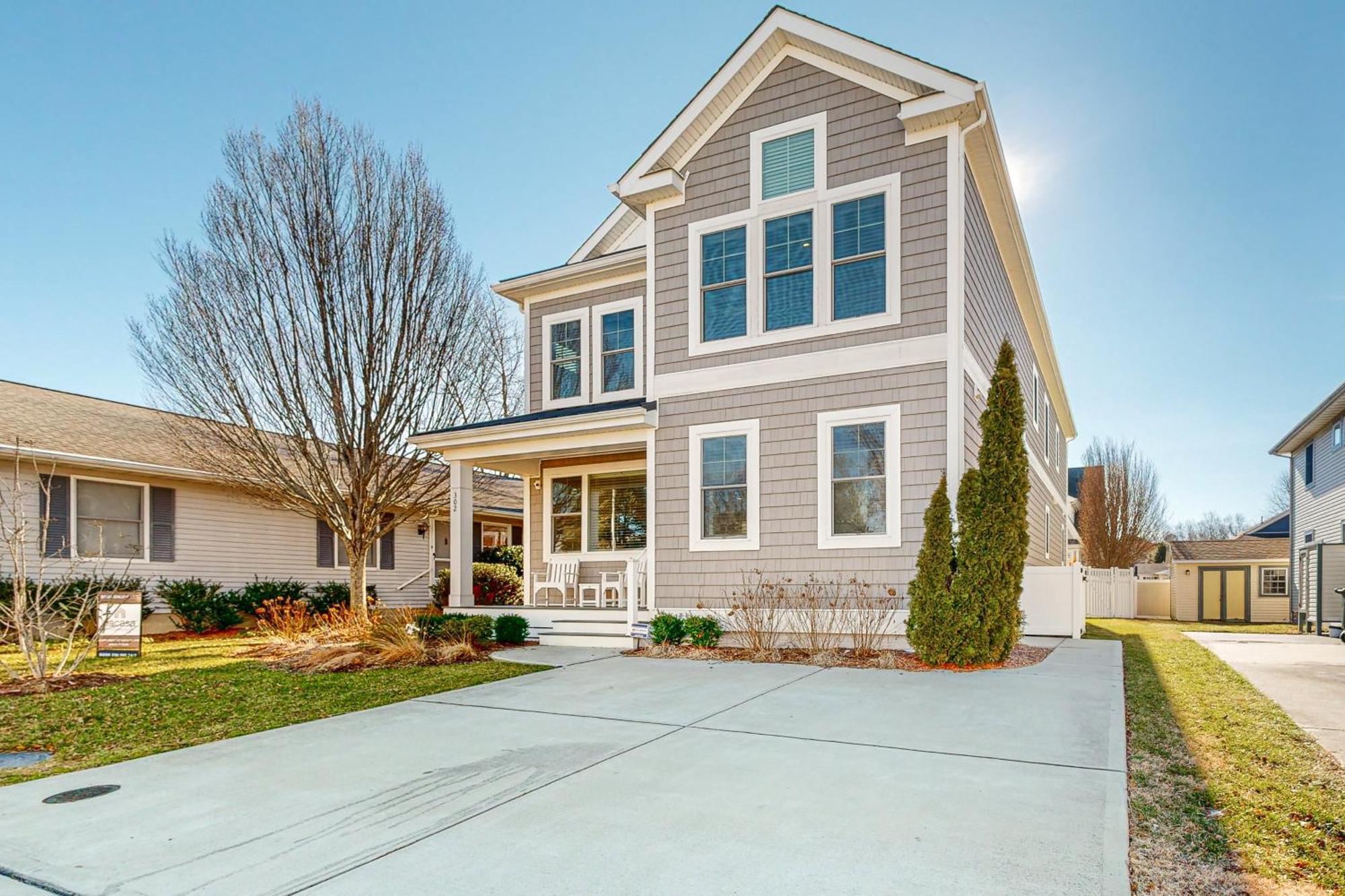Town Of Rehoboth 302 Laurel St *