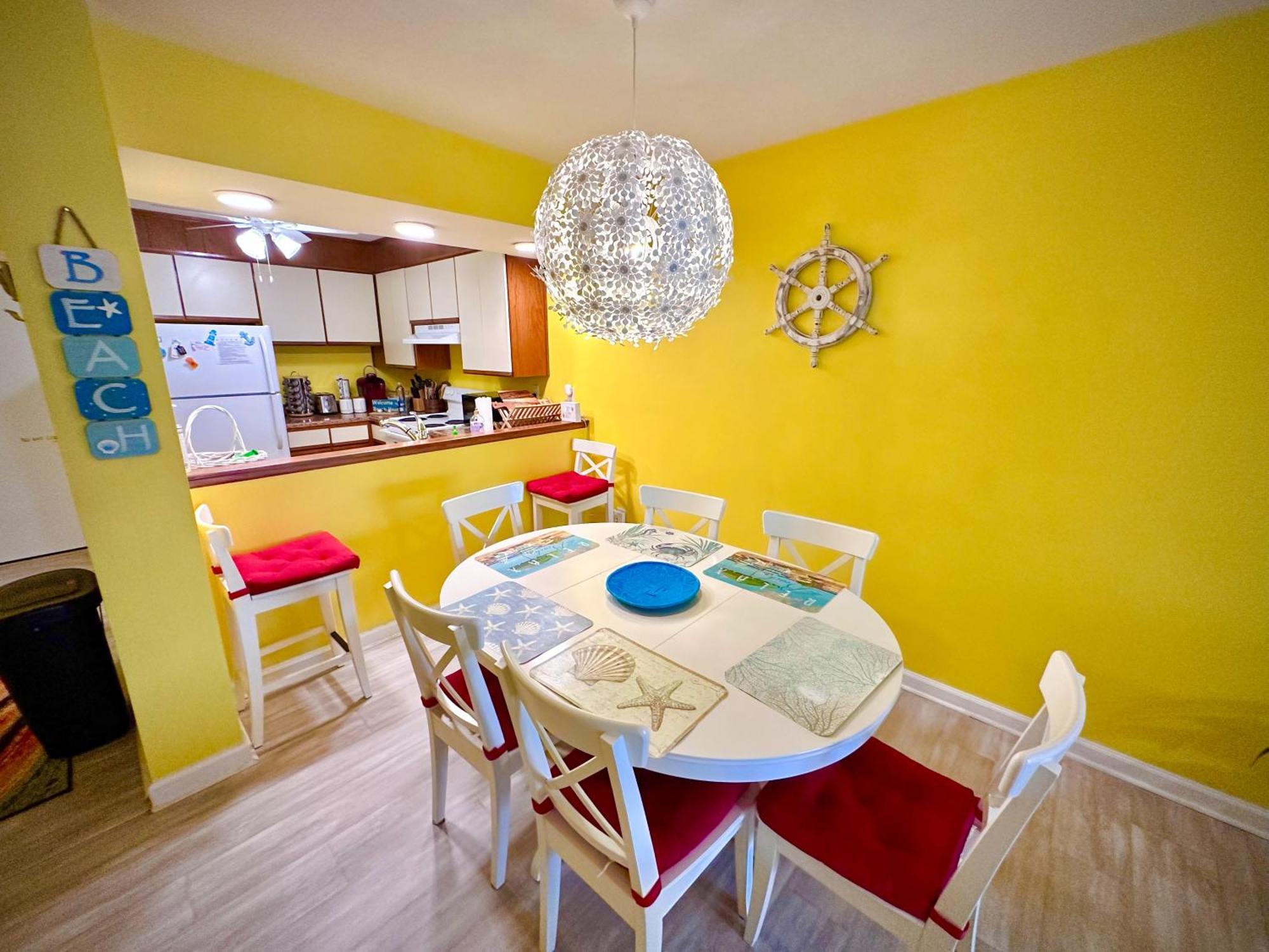 Modern Beachside Bliss: 2 Bed/2 Bath Haven Rehoboth Beach