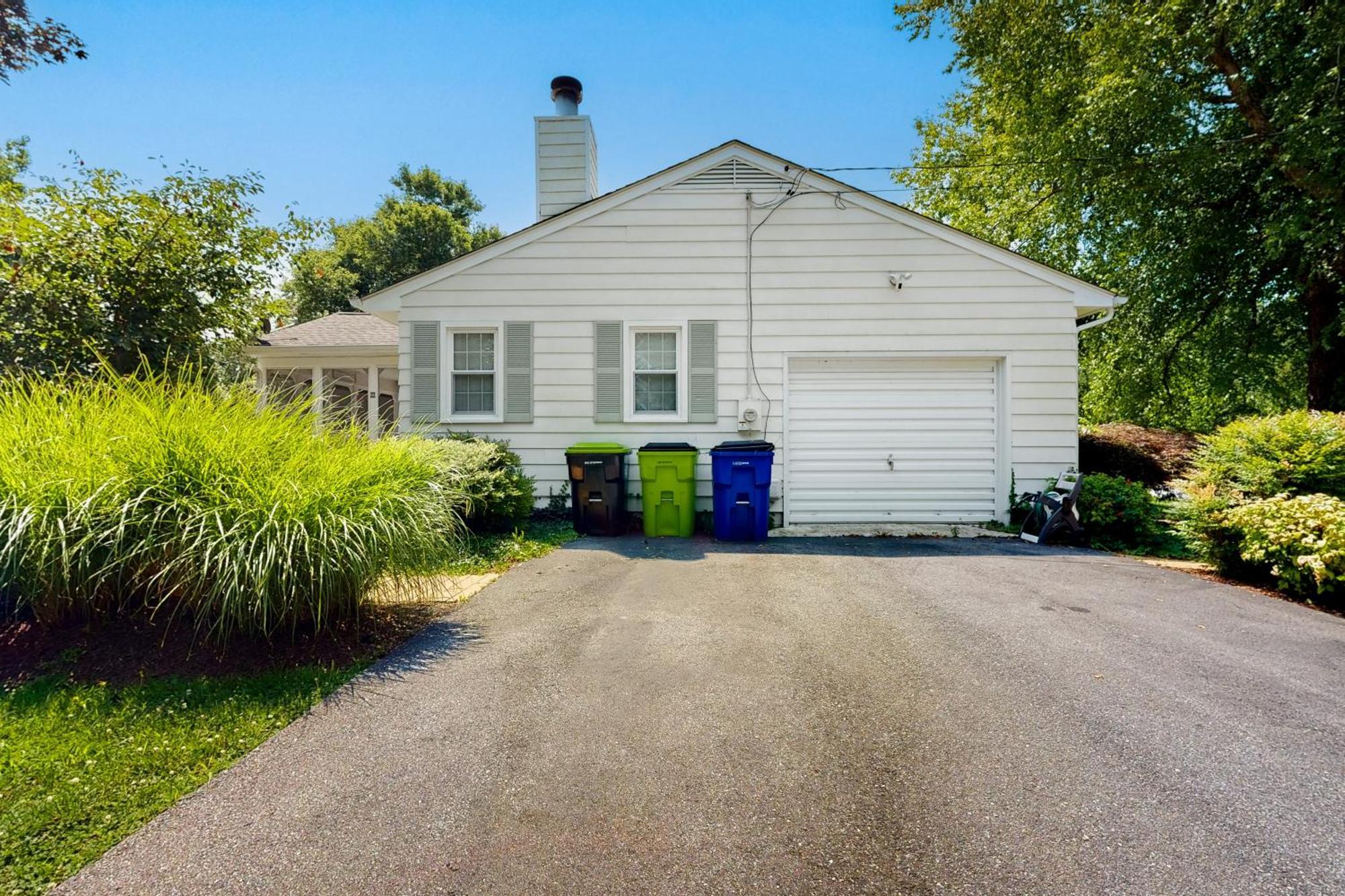 Country Manor Estates --- 22 Manor Dr Rehoboth Beach
