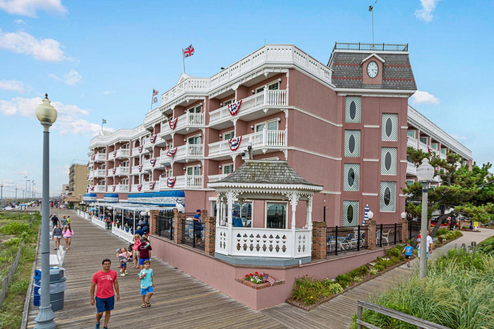 Hotel Boardwalk Plaza 4*