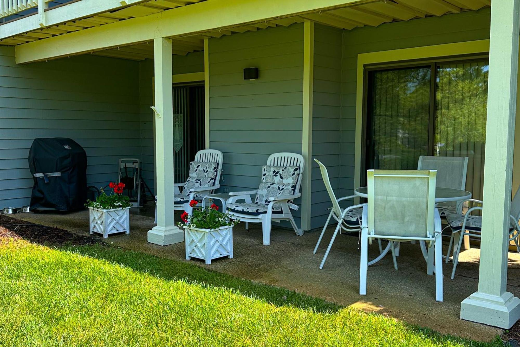 Spring --- 20784 East Dr Unit 503 Apartment *