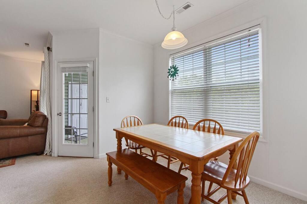 Rehoboth That Has It Apartment