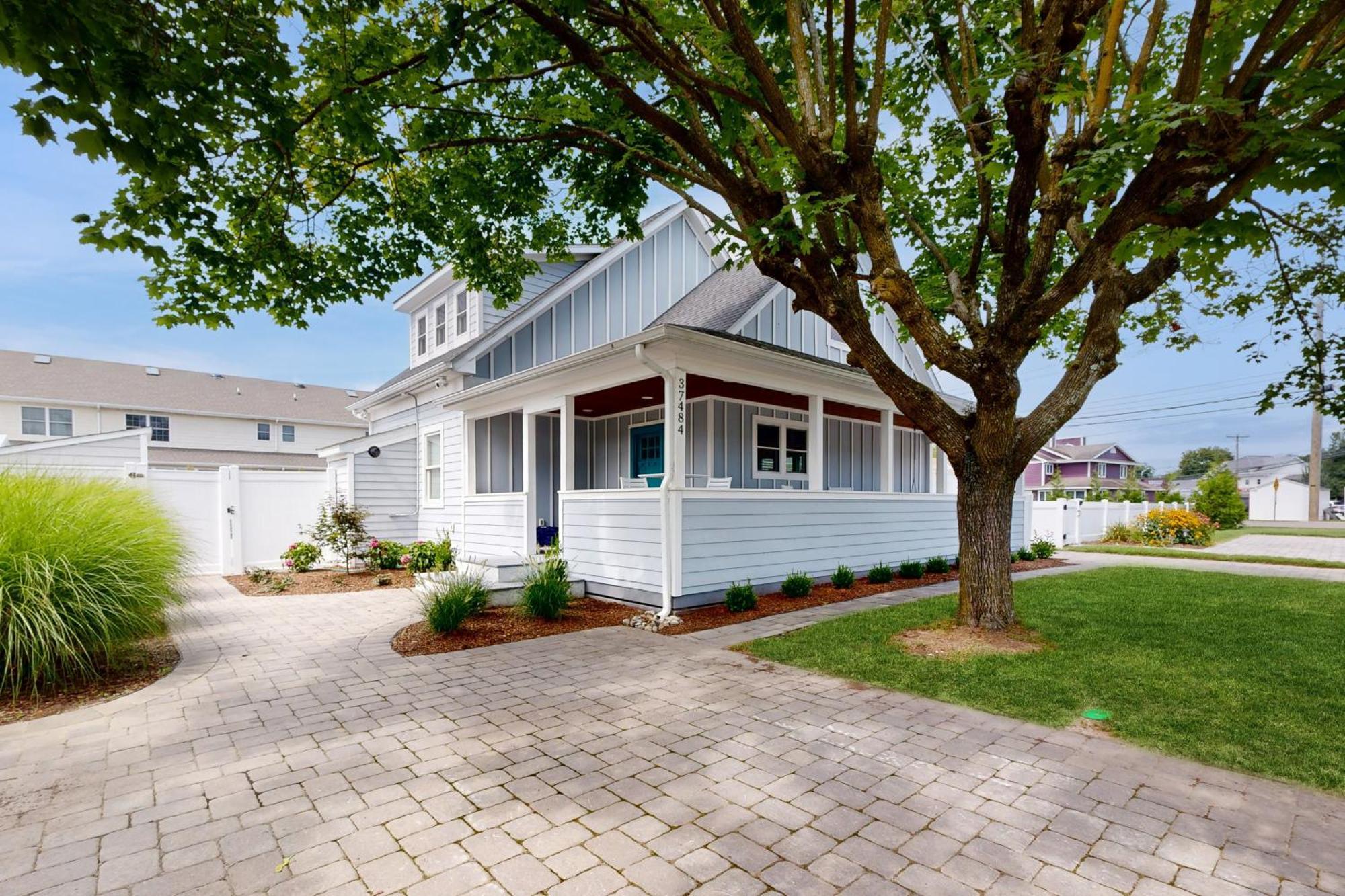 Rehoboth --- 37484 Washington Street Holiday home *