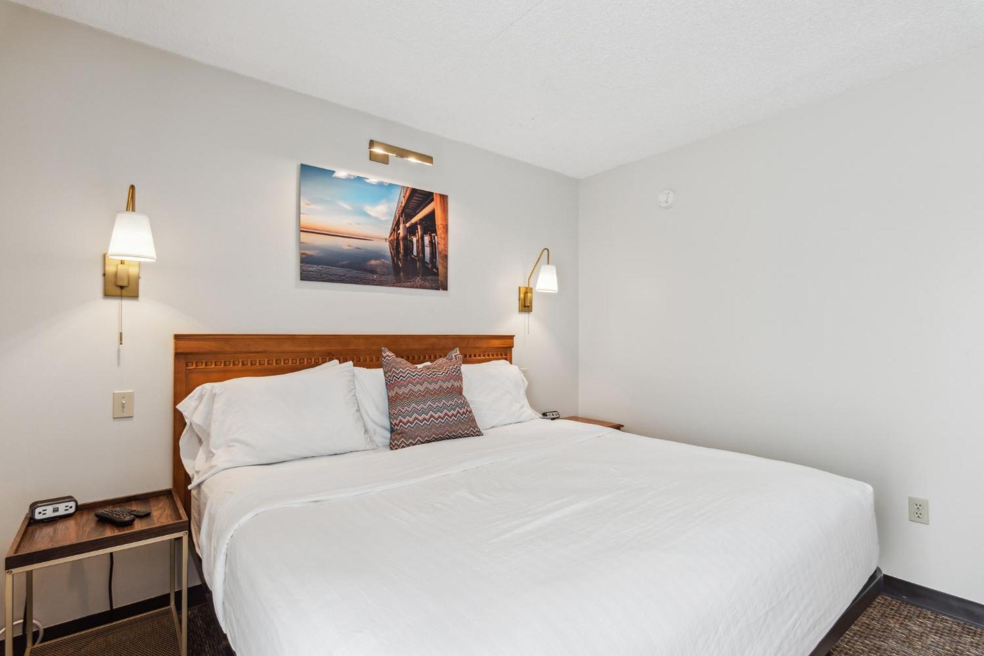 Hotel Cape 8 - Free Parking!