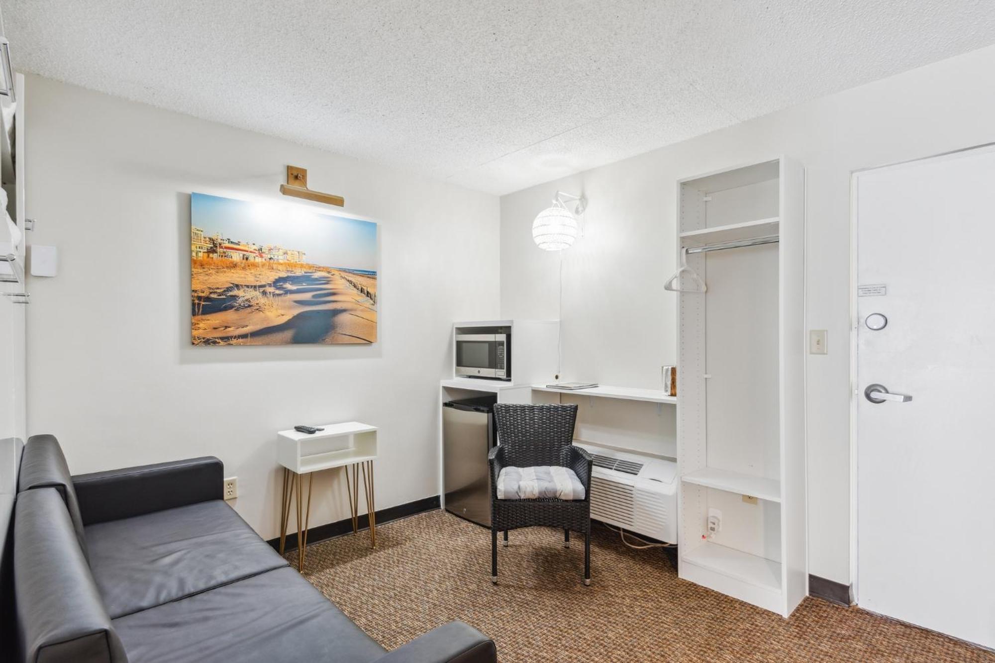Cape 8 - Free Parking! Hotel Rehoboth Beach