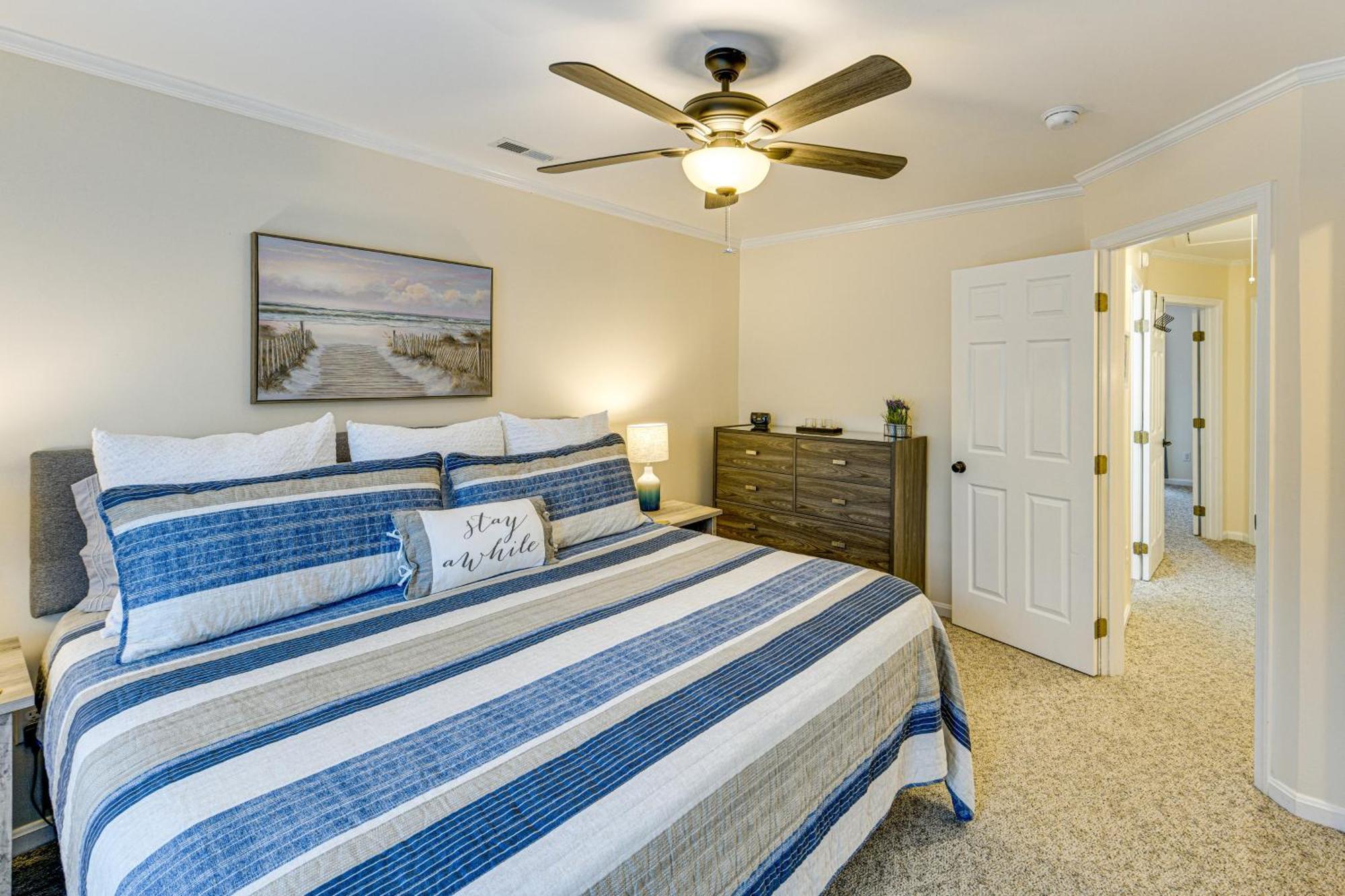 Luxe Updated Escape Less Than 2 Mi To Rehoboth Holiday home