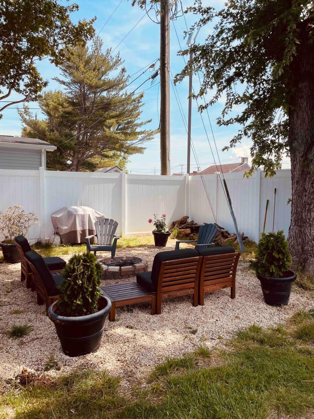 Holiday home Charming With Fenced Backyard Pet Friendly Rehoboth Beach