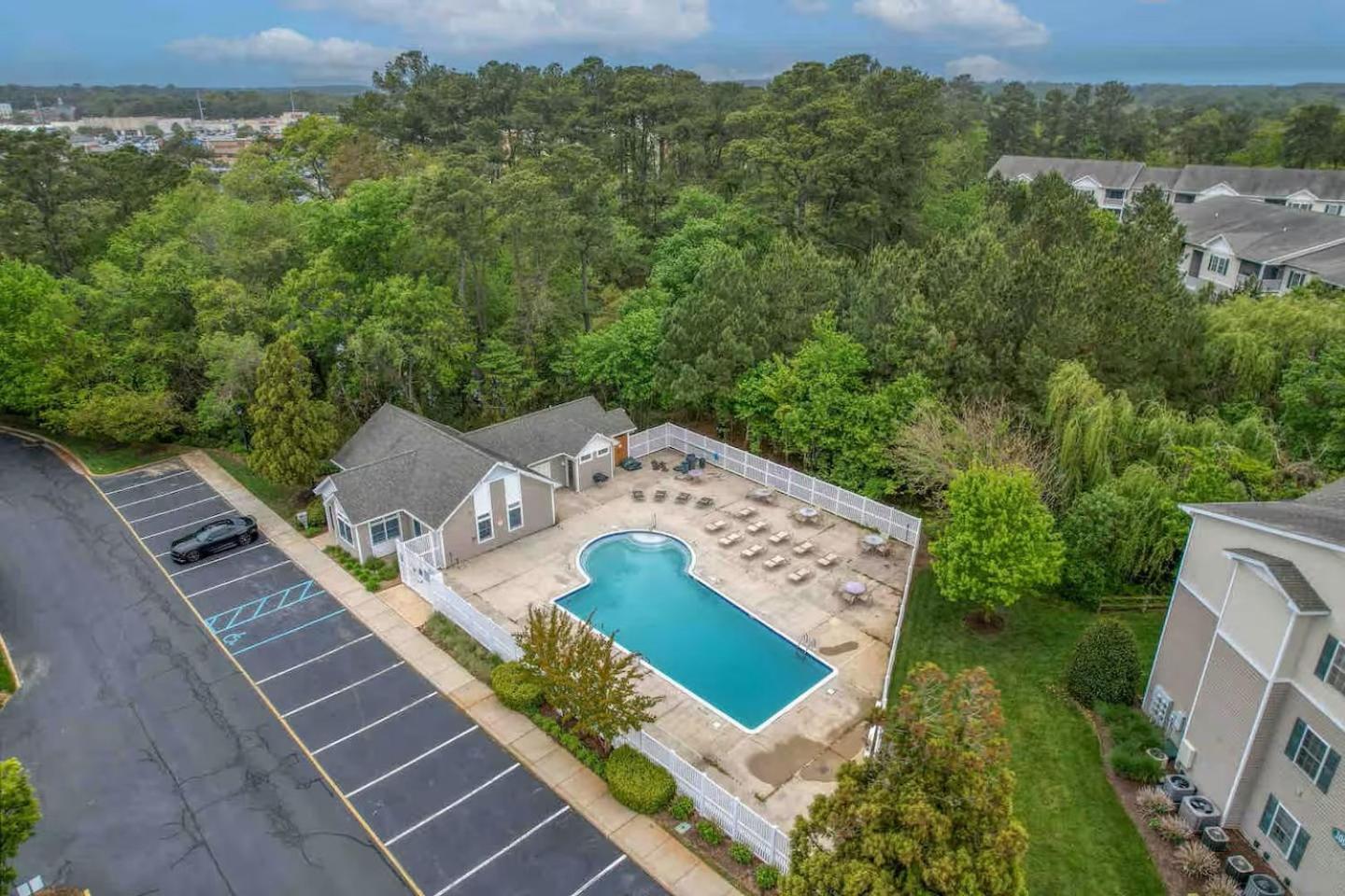 Modern & Comfy - Close To Outlets & - Pool Rehoboth Beach