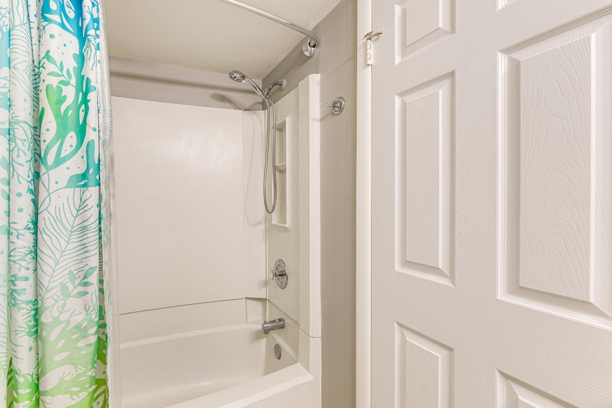 2 Mi To Rehoboth With Pool Access! * Rehoboth Beach