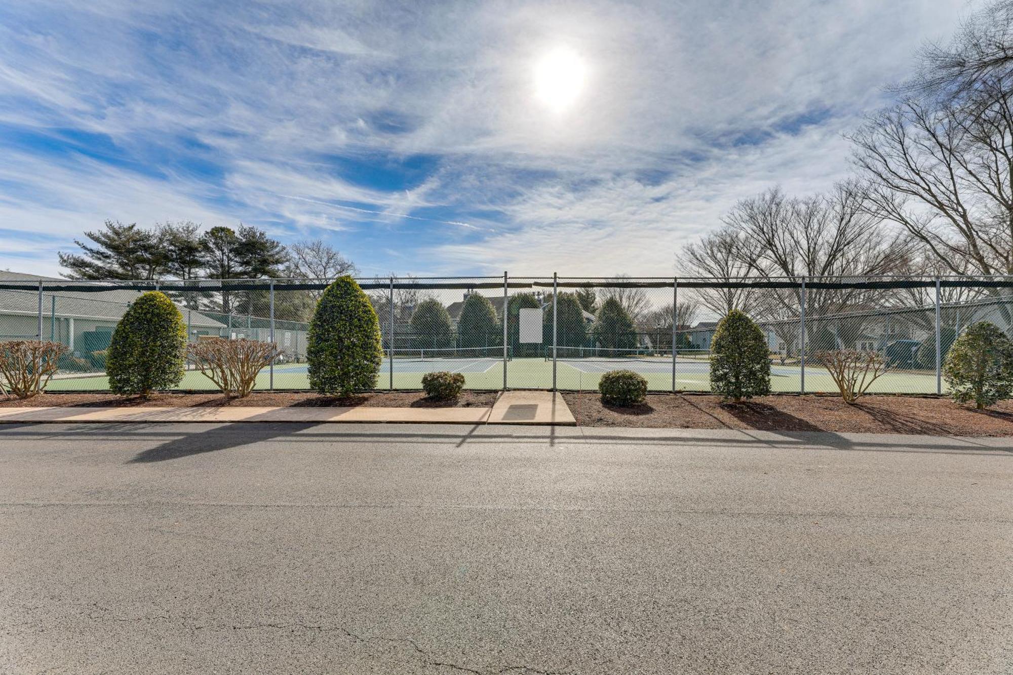 Apartment 2 Mi To Rehoboth With Pool Access! *