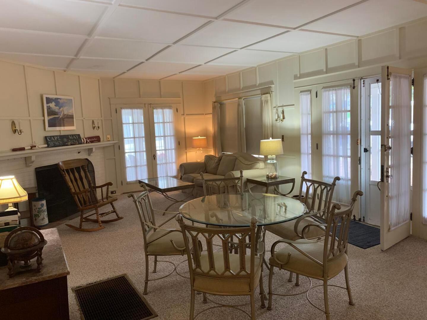 Virginia Avenue 25 Holiday home