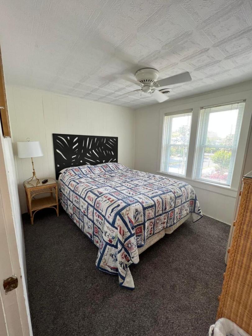 Bayard Avenue 707