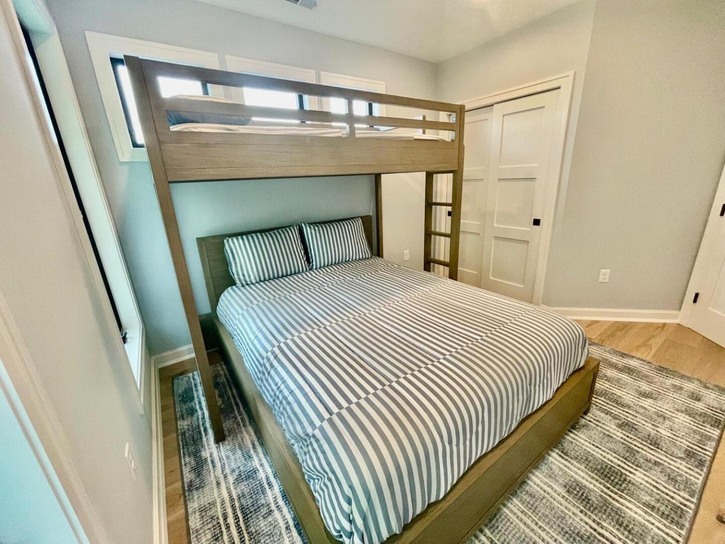 Sandalwood Street 306 Holiday home