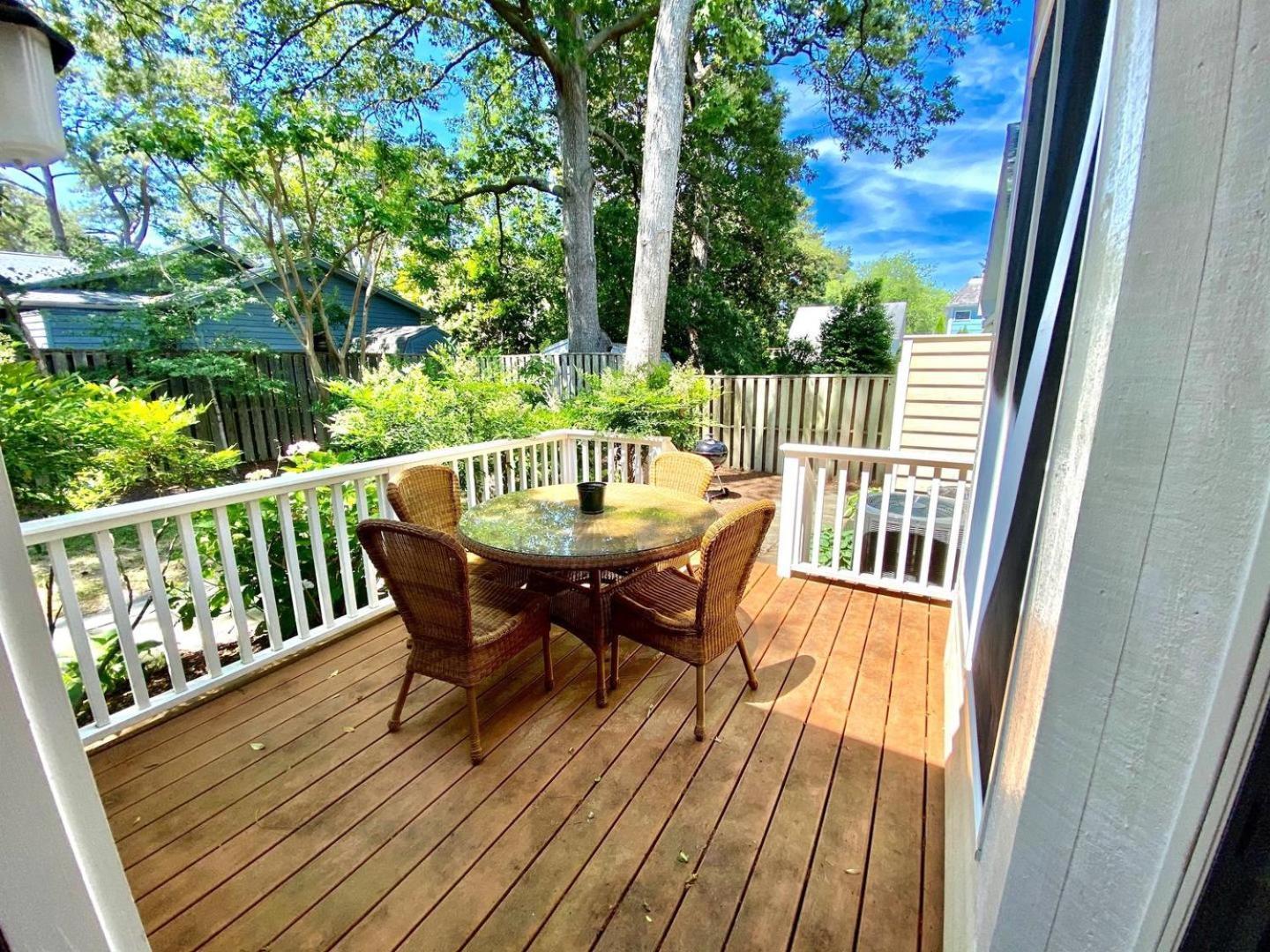 Columbia Avenue 23 Holiday home *