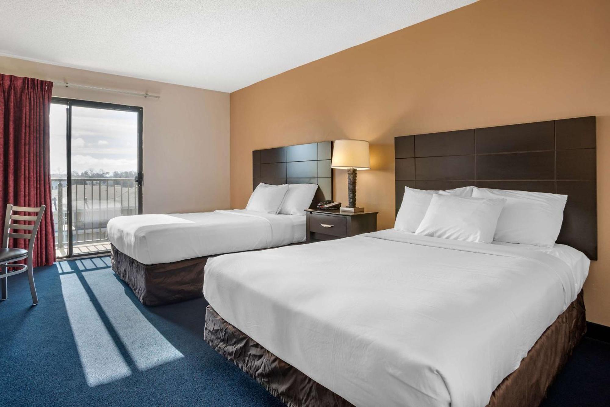 Hotel Econo & Rehoboth