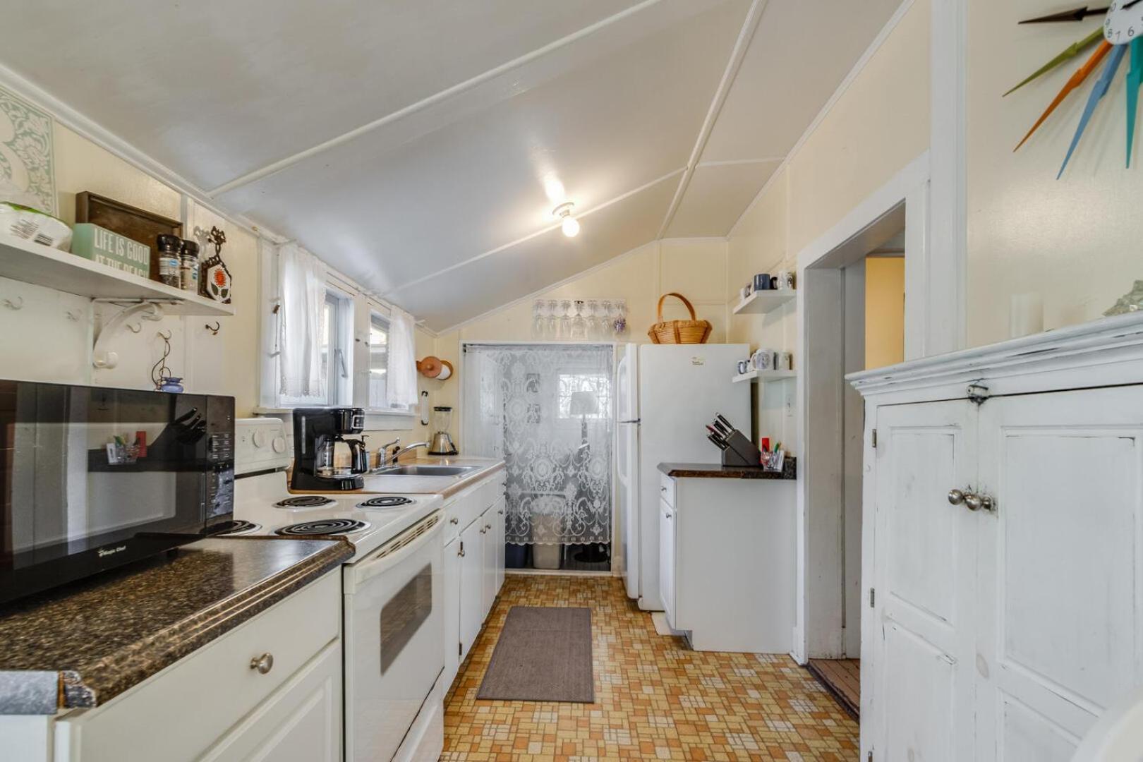 Hickman Street 103 * Rehoboth Beach