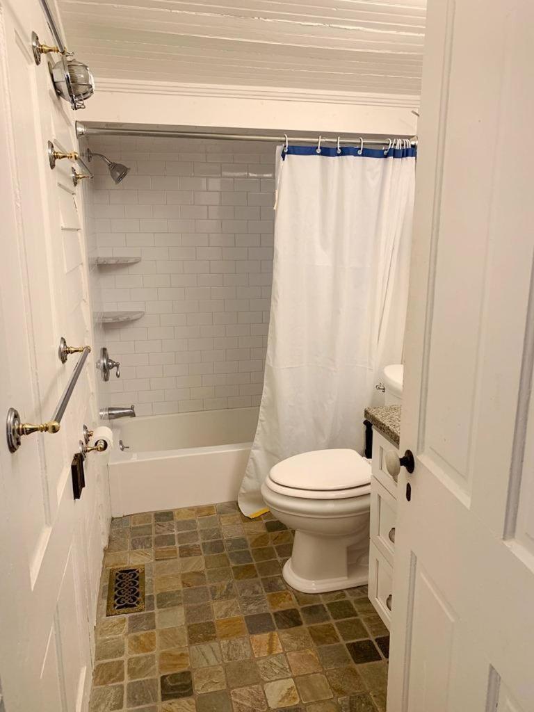 Holiday home 1st Street 31 1/2 *