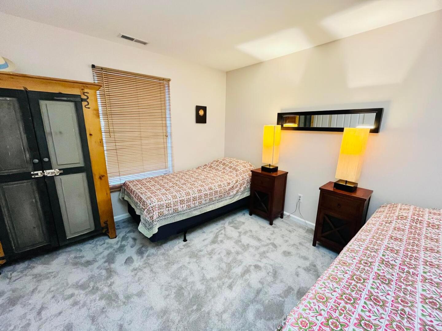 Sanibel Circle 3700 # 3702