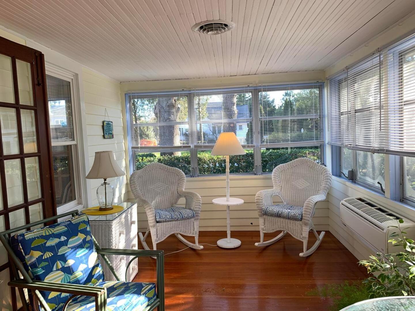 Laurel Street 212a Holiday home