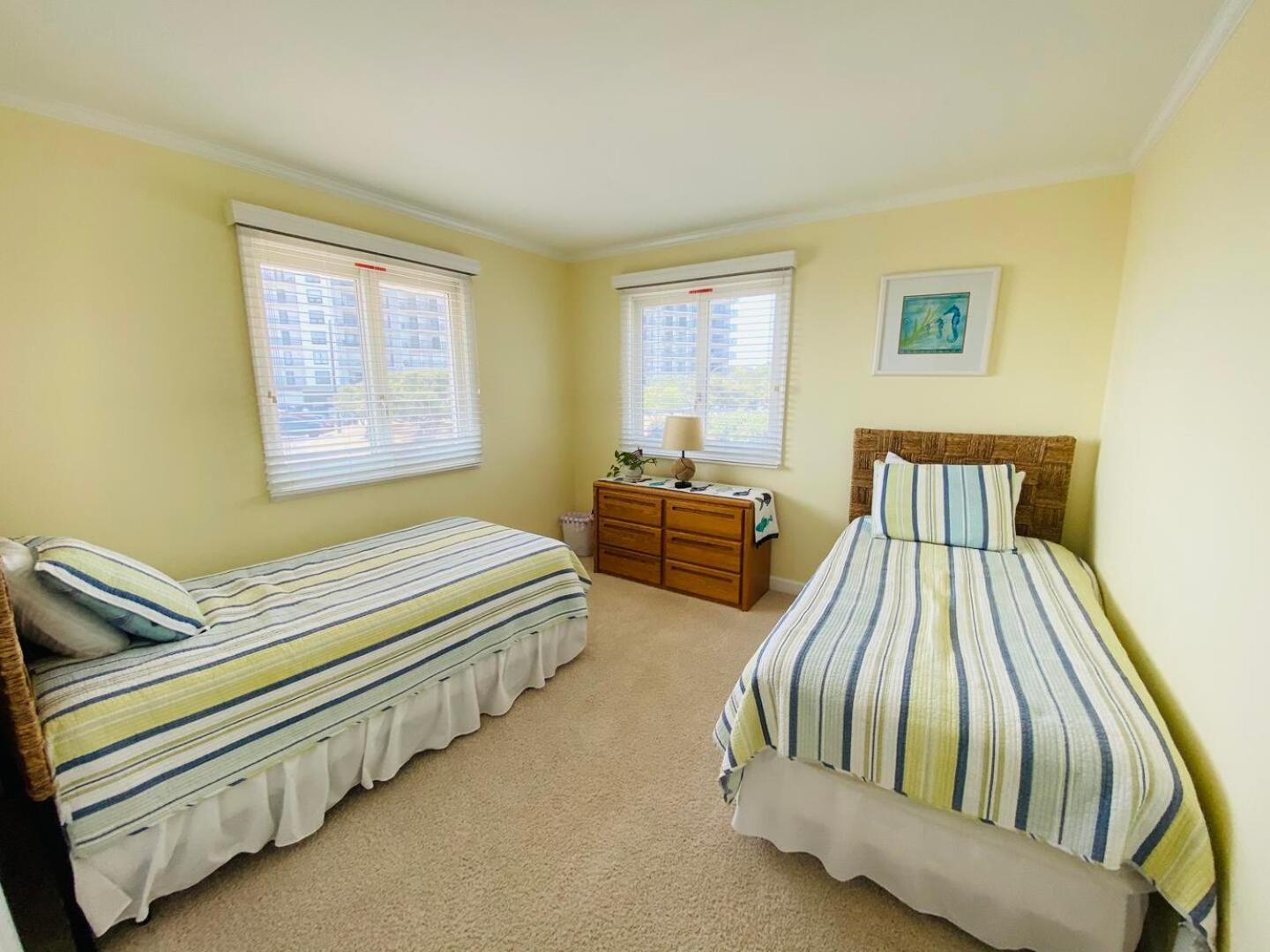 Surf Avenue 35 Holiday home