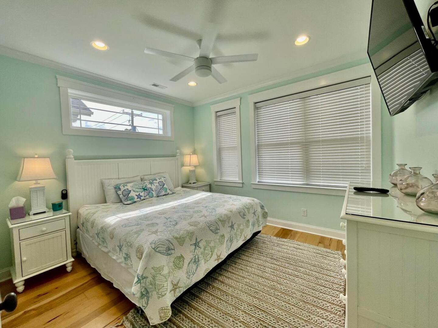 Avenue 24 * Rehoboth Beach