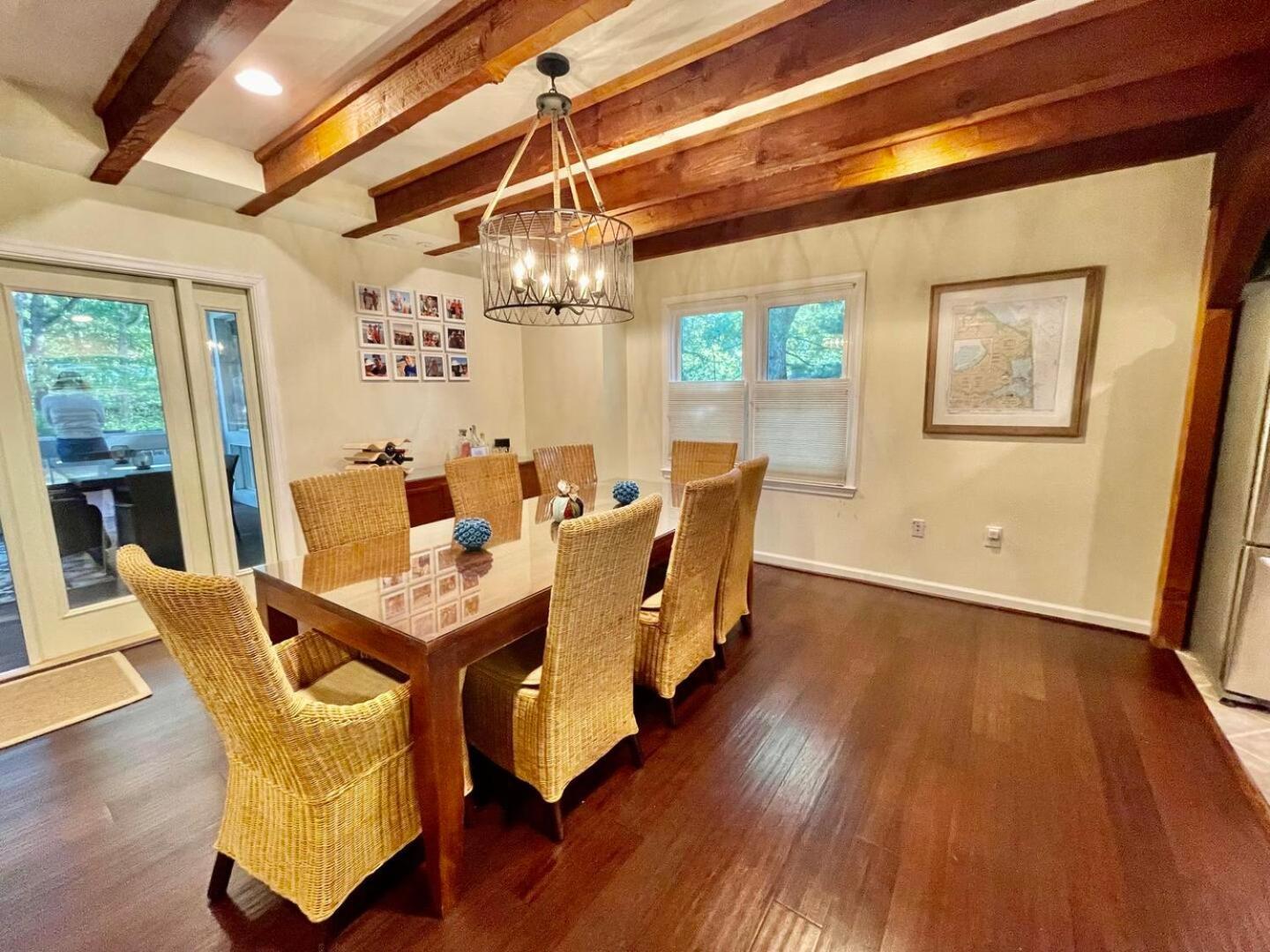 Kelly Drive 5 *