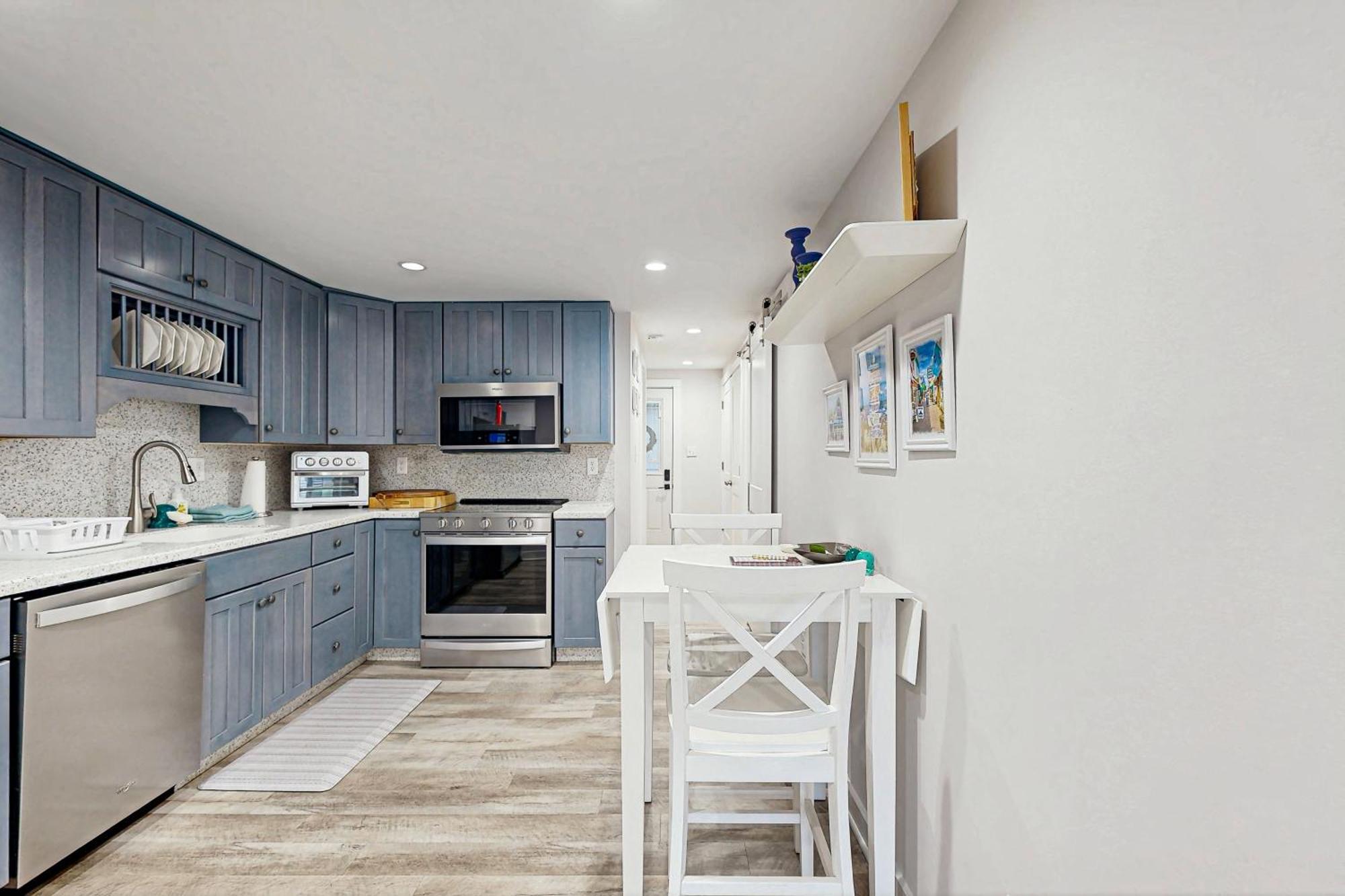 Town Of Rehoboth --- The Boxwood House - 21 Wilmington Ave #1e Apartment Rehoboth Beach