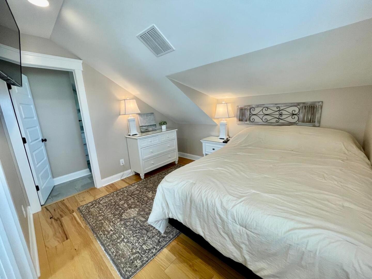 Avenue 24 * Rehoboth Beach