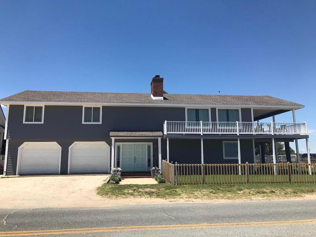 Surf Avenue 35 Holiday home *
