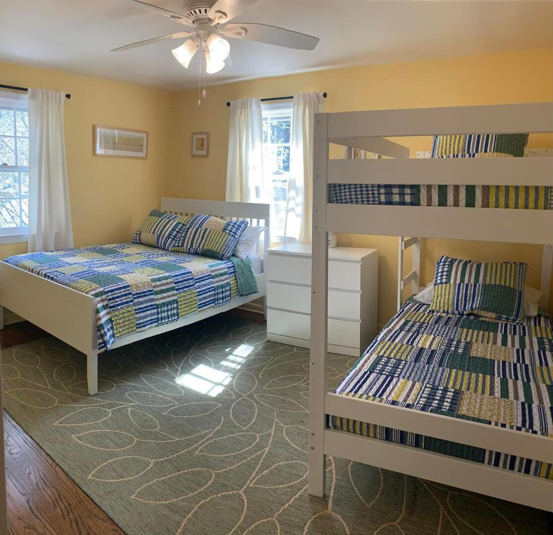 Cookman Street 10 Holiday home *