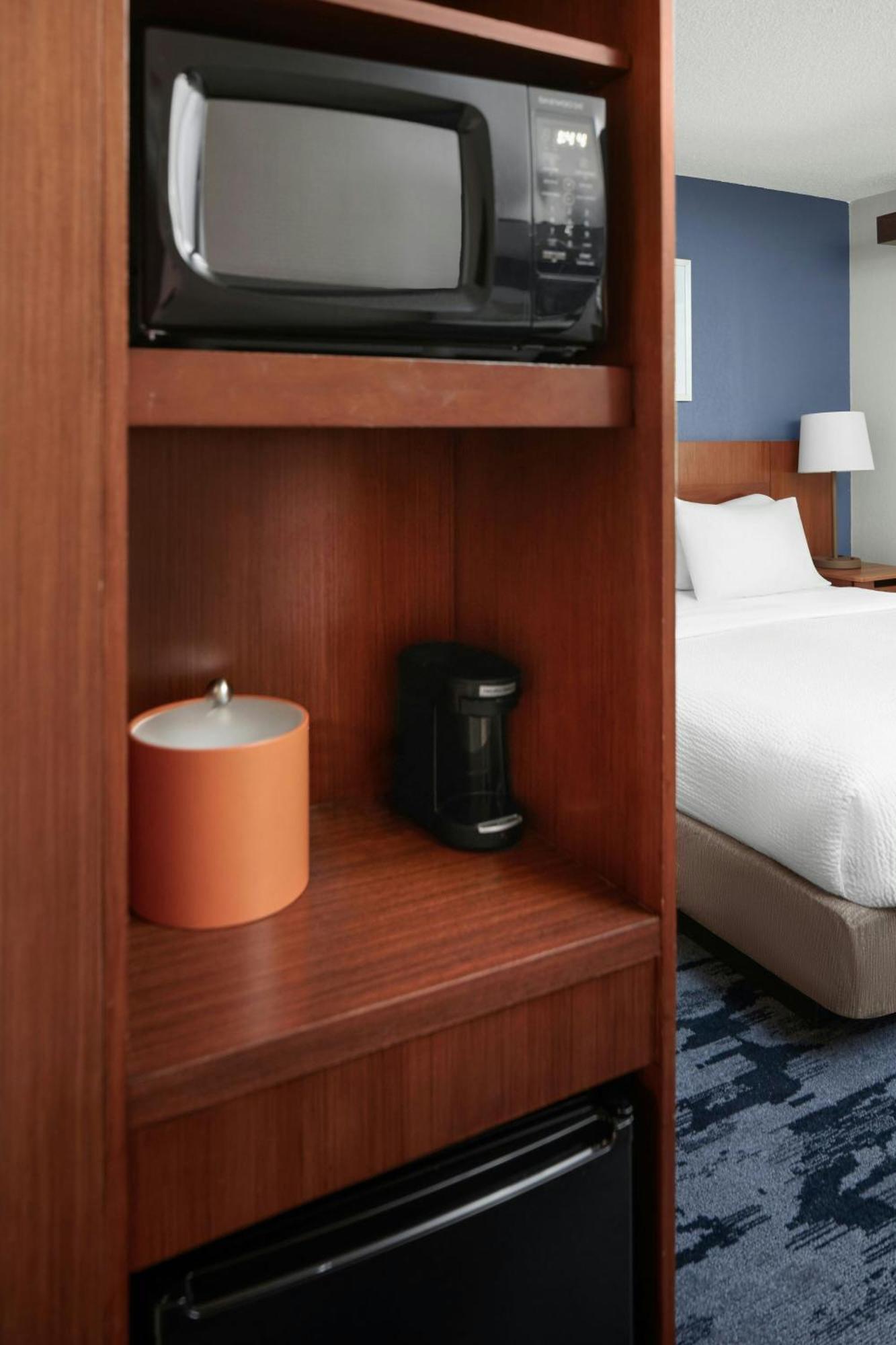 Fairfield & By Marriott Rehoboth Hotel 3*