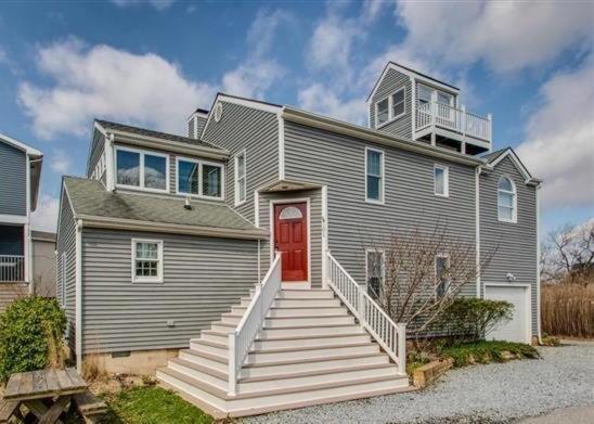 Dover Road 101 Holiday home *