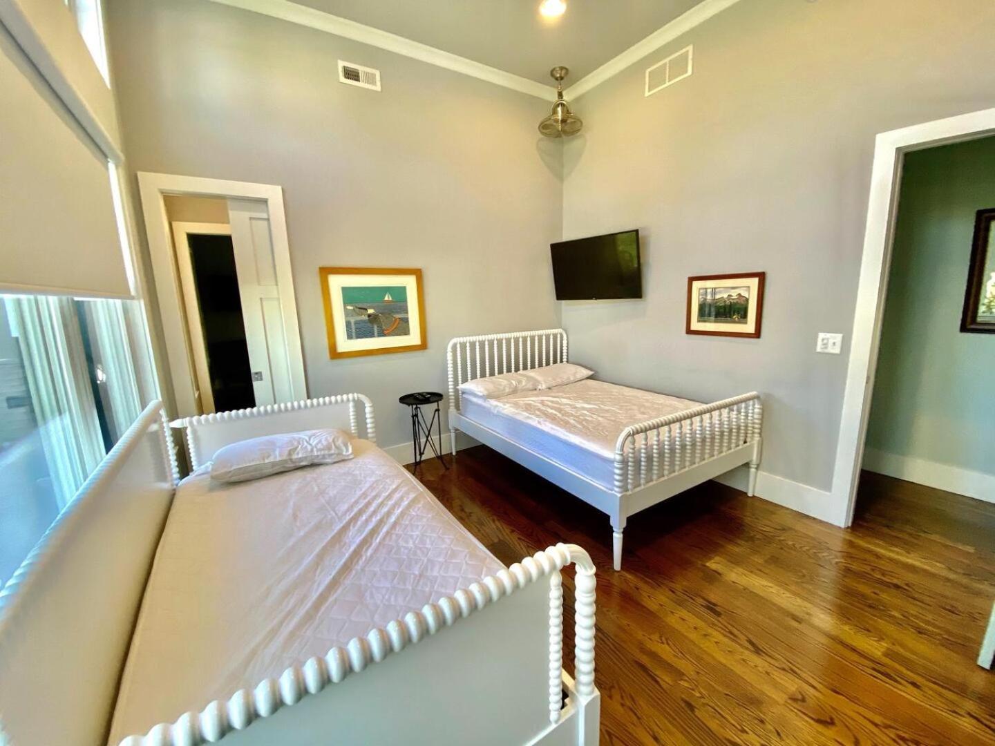 Bayard Avenue 300 Holiday home