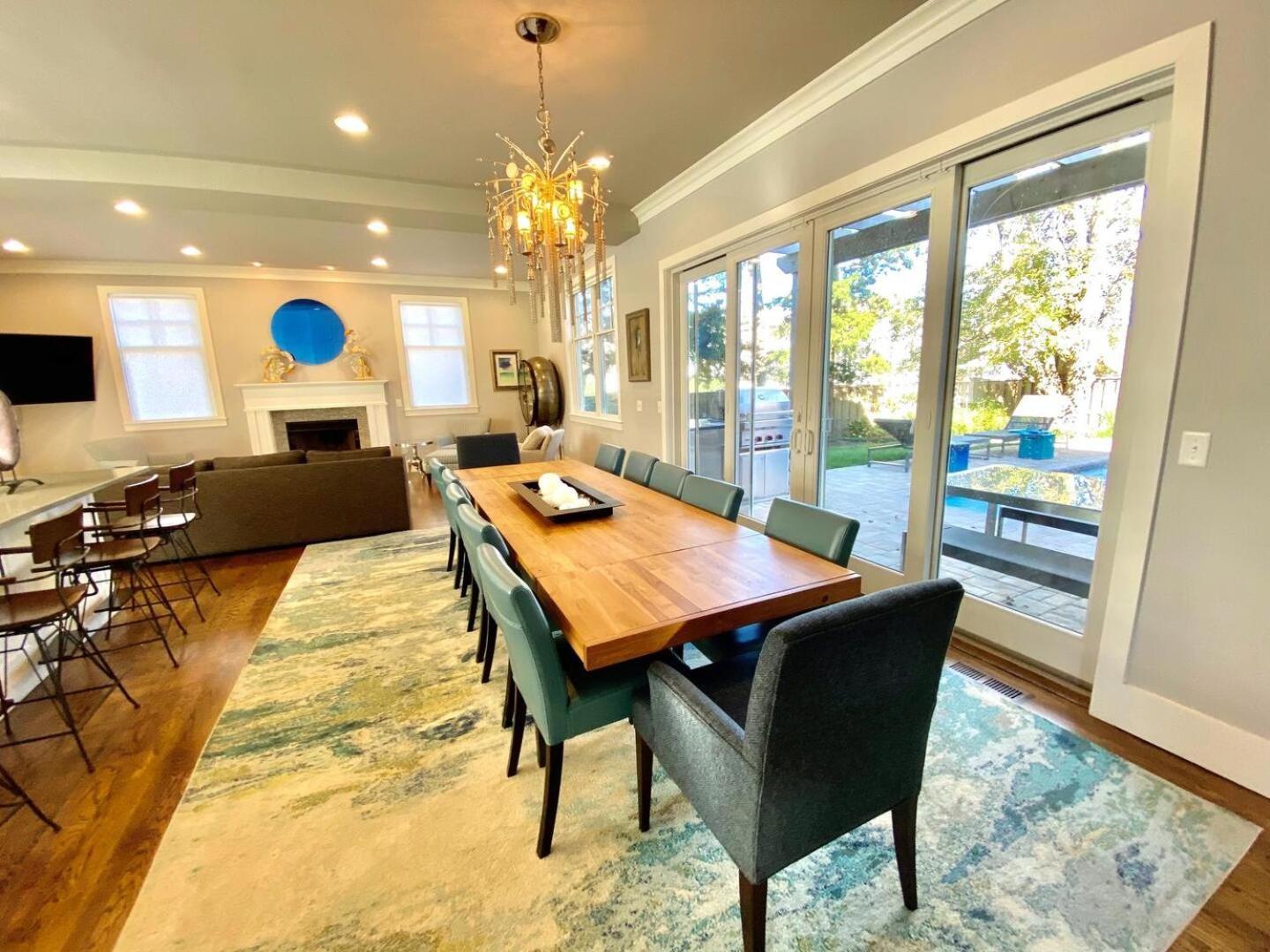 Bayard Avenue 300 *