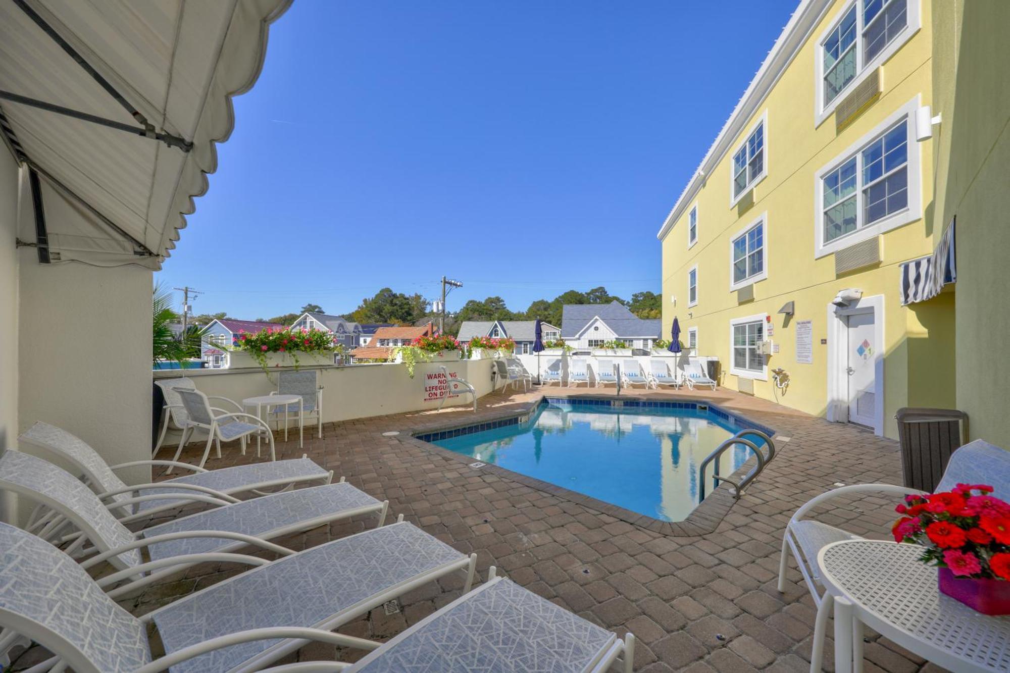 Rehoboth 4*