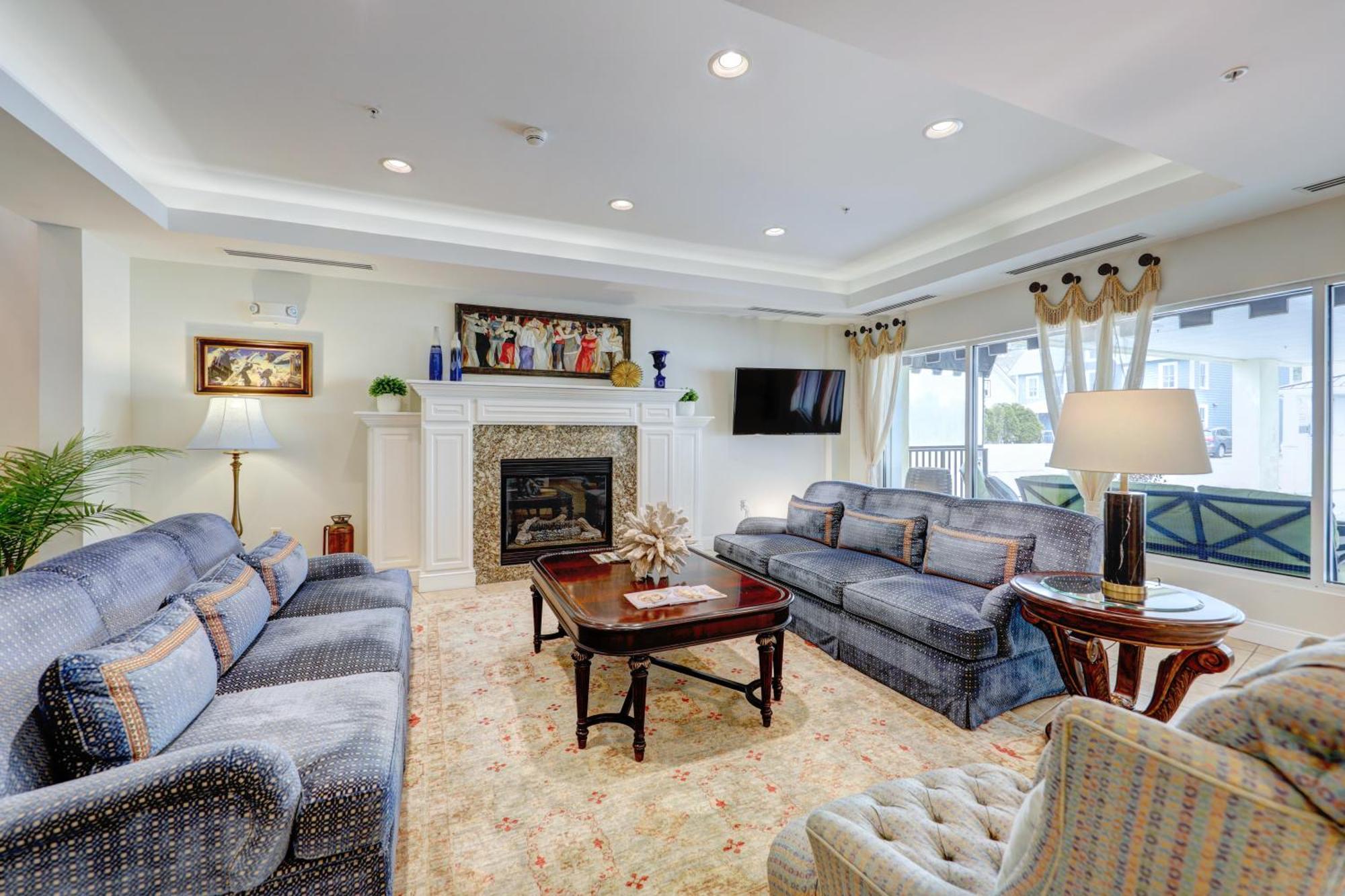 Rehoboth 4*