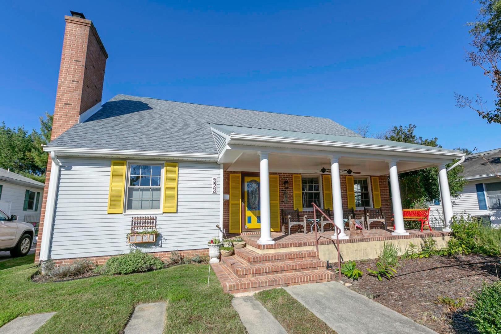 Laurel Street 323 Holiday home *
