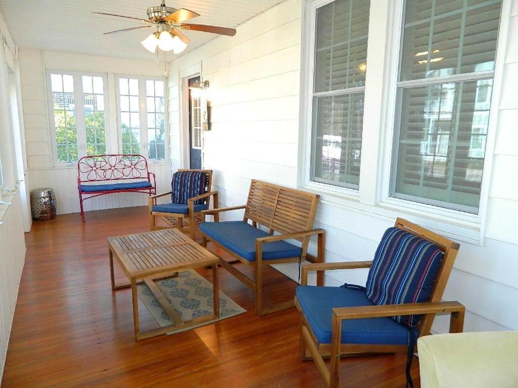 Laurel Street 204 * Rehoboth Beach