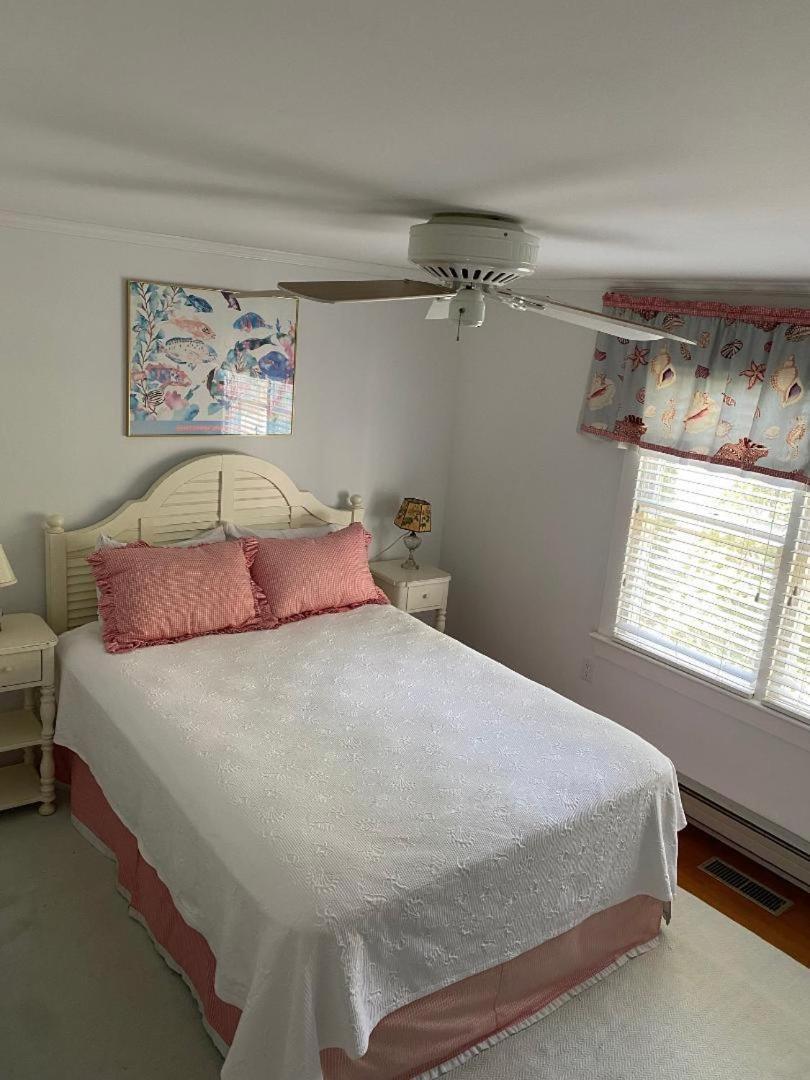 Oak Avenue 3 *