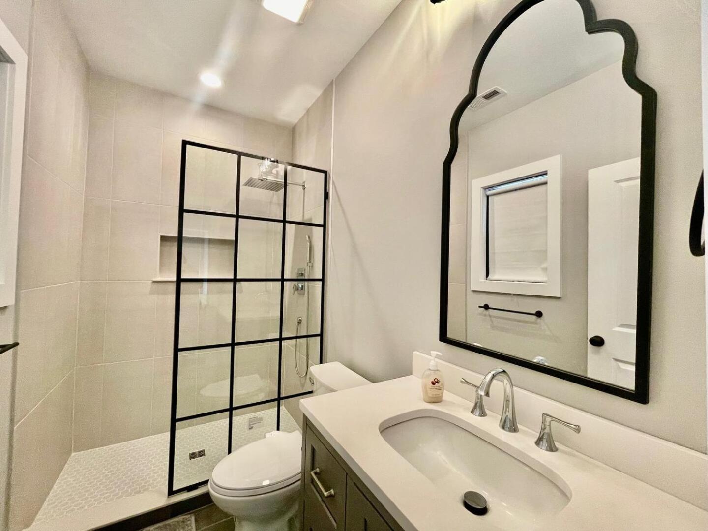 Hickman Street 102