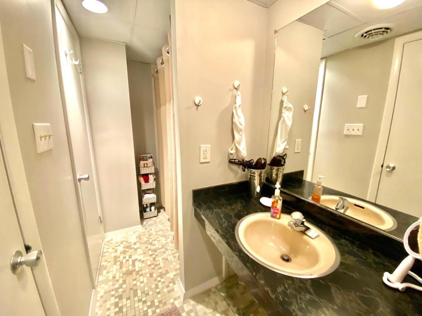 The Crest 304 Holiday home Rehoboth Beach